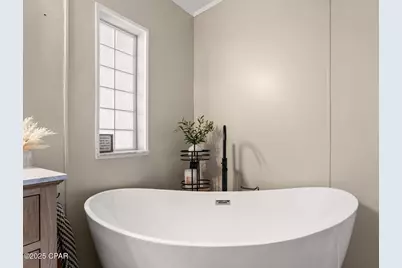 4318 Crystal Lake Drive, Chipley, FL 32428 - Photo 27