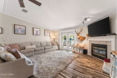 4318 Crystal Lake Drive, Chipley, FL 32428 - Photo 9