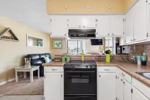 6910 Beach Dr, Panama City, FL 32408 - Photo 9