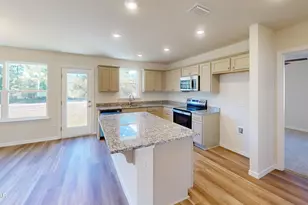 3888 Bricknell Ave, Chipley, FL 32428 - Photo 15