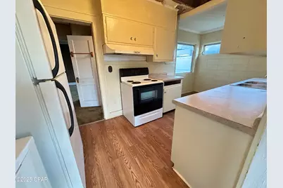 209 N Cove Boulevard, Panama City, FL 32401 - Photo 17