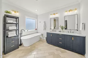 1613 Dewitt St, Panama City, FL 32401 - Photo 9