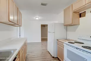 2608 W 21st St, Panama City, FL 32405 - Photo 7