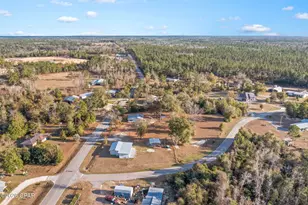 4895 Old Spanish Trail, Marianna, FL 32448 - Photo 25