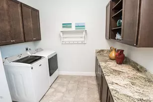 235 La Valencia Cir, Panama City Beach, FL 32413 - Photo 19