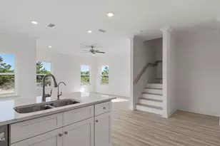 149 Chateau Ln, Port Saint Joe, FL 32456 - Photo 9