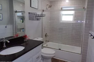 8213 Surf Dr, Panama City, FL 32408 - Photo 35