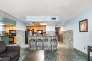 11347 Front Beach Rd, Panama City Beach, FL 32407 - Photo 7