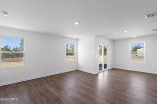 8631 Kildee Ln, Youngstown, FL 32466 - Photo 7