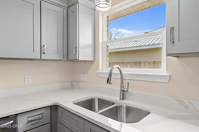 1807 E 9th Street, Panama City, FL 32401 - Photo 11