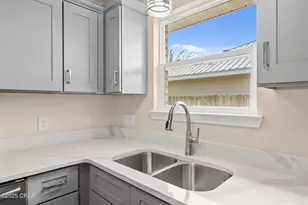 1807 E 9th St, Panama City, FL 32401 - Photo 11