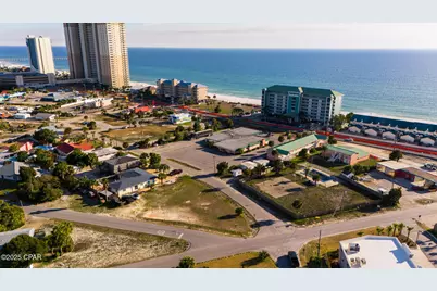 601 Granada Circle, Panama City Beach, FL 32413 - Photo 5