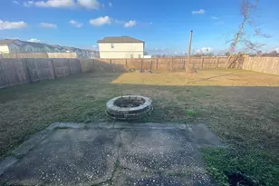 610 E Pine Forest Dr, Lynn Haven, FL 32444 - Photo 3