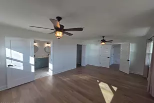 920 W Beach Dr, Panama City, FL 32401 - Photo 15