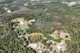 3753 Bunyon Dr, Chipley, FL 32428 - Photo 1