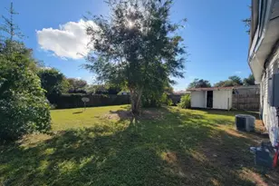 1405 W 13th St, Panama City, FL 32401 - Photo 17