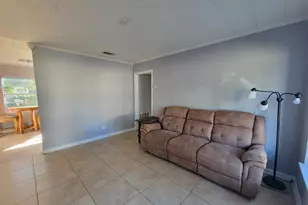 1405 W 13th St, Panama City, FL 32401 - Photo 3