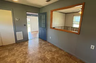 8126 Adams St, Sneads, FL 32460 - Photo 9