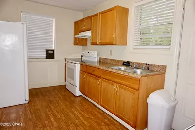 40 W Barnes Avenue, Chattahoochee, FL 32324 - Photo 11