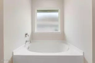 8421 Pk Pl Dr, Panama City, FL 32404 - Photo 17