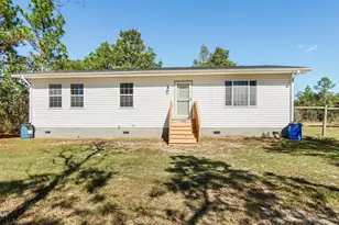 300 Deer Trail, Defuniak Springs, FL 32433 - Photo 1