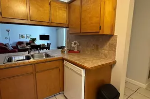 7125 N Lagoon Dr, Panama City, FL 32408 - Photo 11