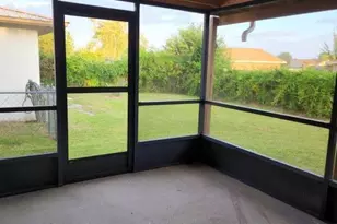 412 W 26th St, Lynn Haven, FL 32444 - Photo 21