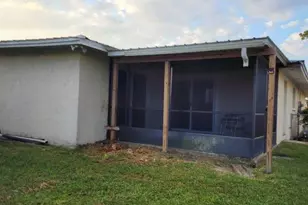 412 W 26th St, Lynn Haven, FL 32444 - Photo 23