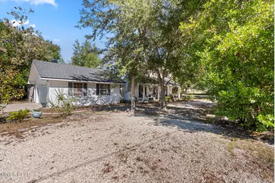 902 NW Avenue D, Carrabelle, FL 32322 - Photo 7