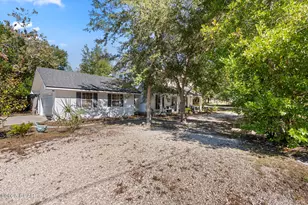 902 NW Ave D, Carrabelle, FL 32322 - Photo 7