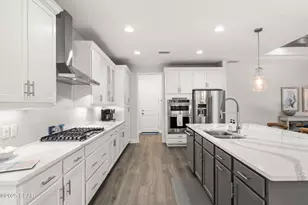 8325 Fins Up Ct, Panama City Beach, FL 32413 - Photo 15