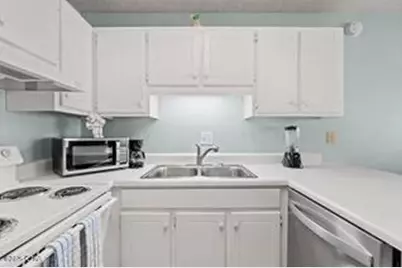 17642 Front Beach Road #E6, Panama City Beach, FL 32413 - Photo 7