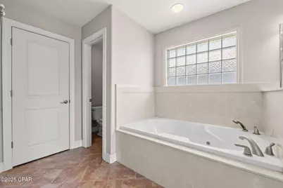 117 Lakeview Terrace, Lynn Haven, FL 32444 - Photo 33