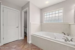 117 Lakeview Terrace, Lynn Haven, FL 32444 - Photo 33