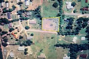 19127 NW 22nd St, Blountstown, FL 32424 - Photo 1