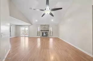 7048 Hugh Dr, Panama City, FL 32404 - Photo 5