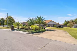 7048 Hugh Dr, Panama City, FL 32404 - Photo 47