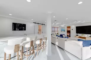 9902 S Thomas Dr, Panama City, FL 32408 - Photo 3