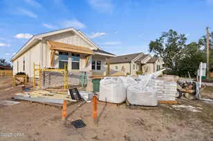 1439 1st St, Panama City, FL 32409 - Photo 17