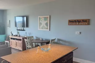 9860 S Thomas Dr, Panama City Beach, FL 32408 - Photo 7
