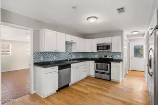 907 Kentucky Ave, Lynn Haven, FL 32444 - Photo 9