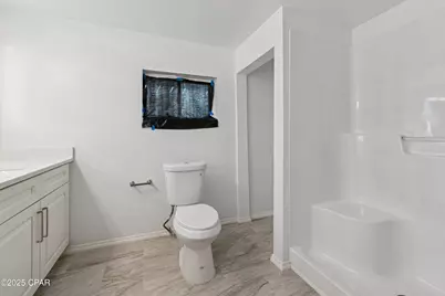 2672 W Laurel Drive, Alford, FL 32420 - Photo 29