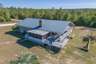 2672 W Laurel Dr, Alford, FL 32420 - Photo 3