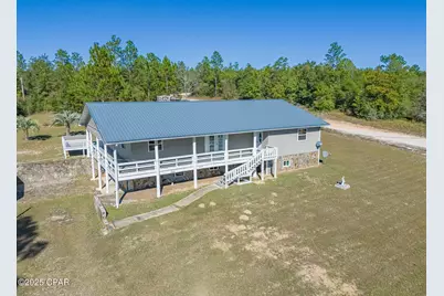 2672 W Laurel Drive, Alford, FL 32420 - Photo 1