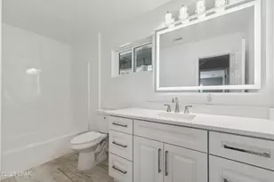 2672 W Laurel Dr, Alford, FL 32420 - Photo 37