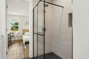 2402 E 16th Ct, Panama City, FL 32405 - Photo 27