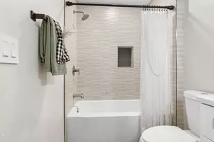 2402 E 16th Ct, Panama City, FL 32405 - Photo 17