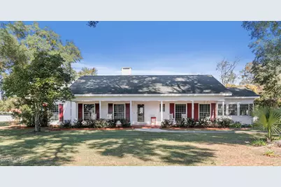 1060 8th Avenue, Graceville, FL 32440 - Photo 1