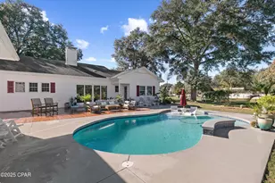 1060 8th Ave, Graceville, FL 32440 - Photo 13