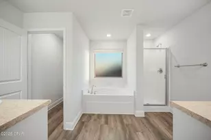 2011 Broad St, Crestview, FL 32536 - Photo 35